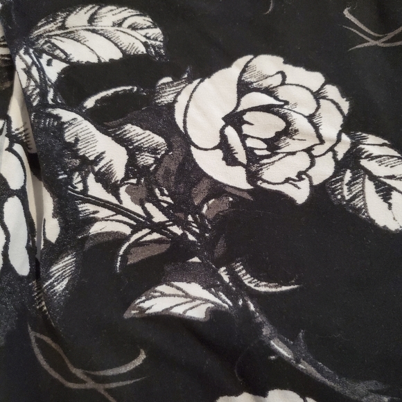 Floral Joggers - Picture 4 of 4